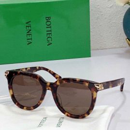 Picture of Bottega Veneta Sunglasses _SKUfw39896184fw